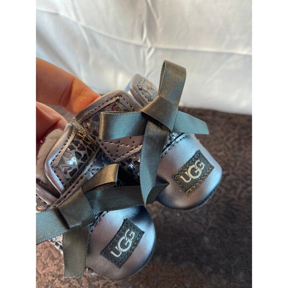 Ugg baby Jesse bow II booties - Picture 4 of 9